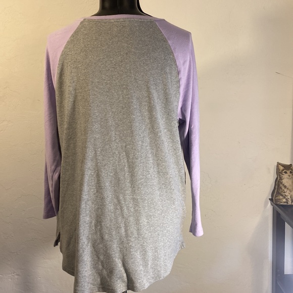 Women’s shirt/top Lavender/gray jersey shirt sleeves rounded collar very soft - Picture 12 of 13
